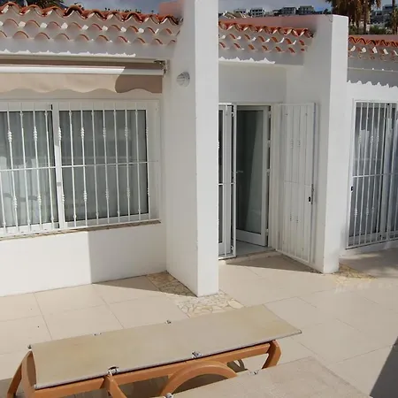 Island Village Wifi Pool 2 Apartament